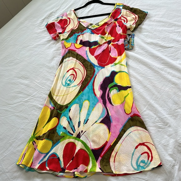 JAMS WORLD - NWT Hawaiian print dress - Picture 3 of 13